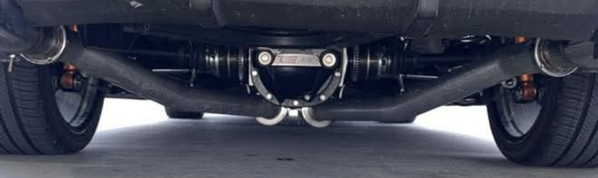 Hendrix Engineering - Bolt In 8.8 Conversion - GTO
